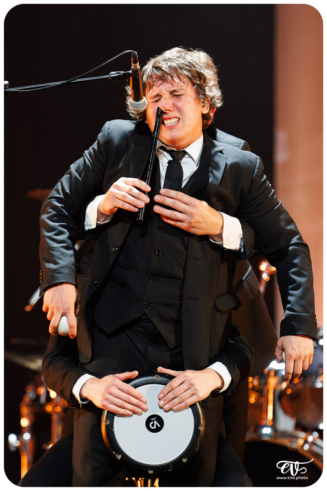 DRUM BROTHERS (LES FRÈRES COLLE)